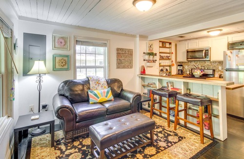 Slidell Cottage | Louisiana Escape w/ Deck & Smart TV