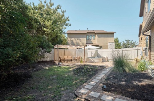 Galindo House | Lovely 3br hot tub+ cold plunge