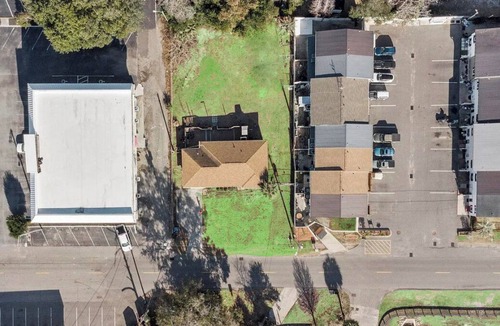Myrtle Beach House | Lovely Central 2-King Huge Private Fenced-in Yard/Firepit/BBQ with Ocean View