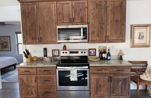 Lynn House | Lovely, updated home, a short walk to town center. The whole house is yours.
