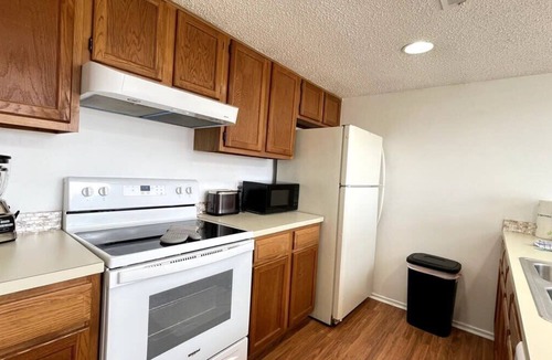 Little River Condo | LR1 Bay Tree 1 bedroom condo with pool