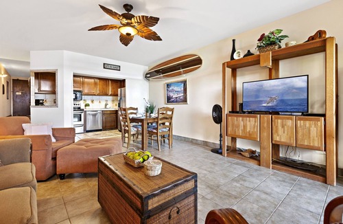 Honokowai Condo | Lush tropical setting steps away from sea breezes