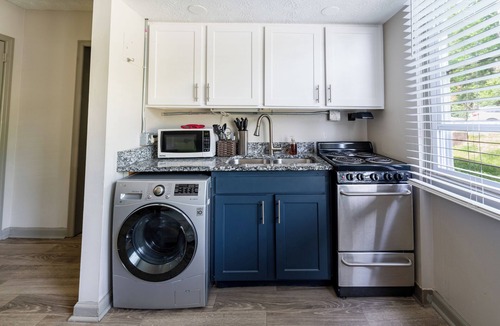 Oak Ridge Apartment | Lux 2 Min To Methodist Medical & AK Bissel Park