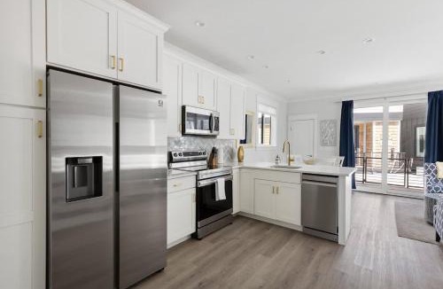 River District House | Luxe at The Cove Riverwalk Villas