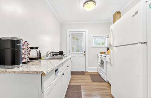 East Durham House | Luxe Gem in the Heart of Durham - Close to Duke!