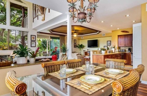 Kamuela House | Luxurious 3BR/3BA with Private Beach Club Access