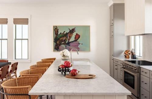 Thunderbolt House | Luxurious Savannah Retreat Private Pool & Spa