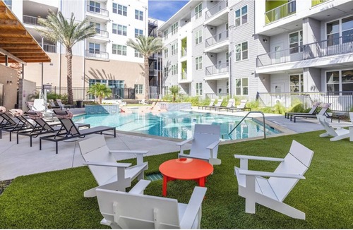 McNeil Apartment | Luxury 1BR with Center Stage View-North Austin Tech Corridor