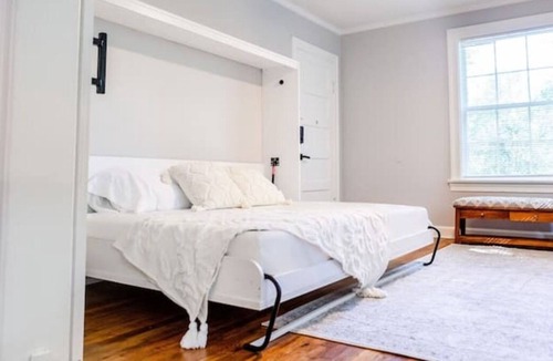 Milledgeville Apartment | Luxury 2 Bedroom Apartment Downtown Milledgeville