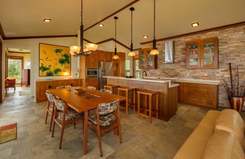 Keaau House | Luxury 2-Story Oceanfront with Pool and Air Conditioned Comfort