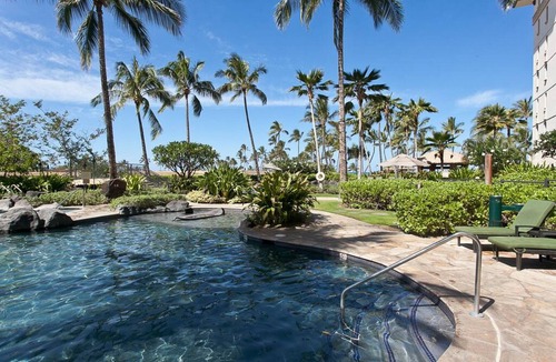 Ko Olina Apartment | Luxury 3BR Ko Olina Beach Villa –BT304 Sleeps 8, Ocean Views, Lanai, 2 Free Parking, Steps to Lagoon