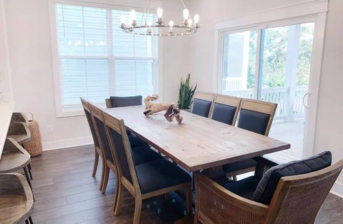 Palmetto Dunes Apartment | Luxury 4 Bdr Beachfront in Hilton Head- DC Breeze