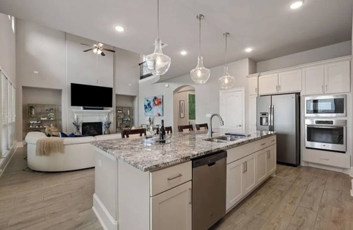 Austin House | Luxury 4BR Home with Hill Country Views