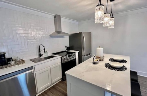 Gainesville House | Luxury City Loft in Gainesville A