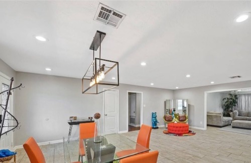 Westbury House | Luxury home