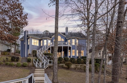Olde Ferry Estates House | Luxury lakehouse with POOL SUMMER 2024. Hot Tub. Boat and Jet Ski Rental