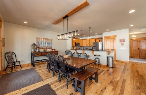 McHenry House | Luxury Lodge by Wisp w/Balcony & Fireplaces