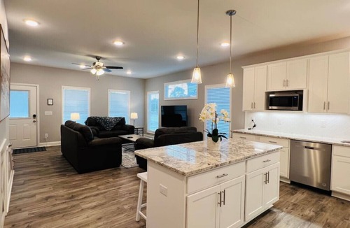 Augusta House | Luxury Medical District Home EV Charger, Gated #11