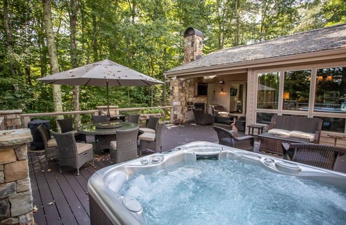 Linville Ridge Cabin | Luxury Mountain Home in Linville Ridge