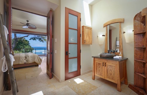 Kamuela House | Luxury Oceanfront Estate. Tropical Beach & Reef Sanctuary.