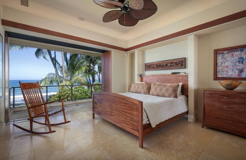 Kamuela House | Luxury Oceanfront Estate. Tropical Beach & Reef Sanctuary.