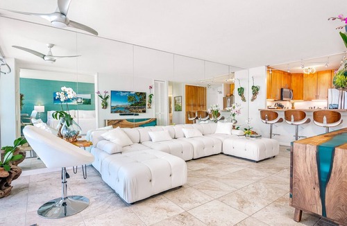 Ala Moana Condo | Luxury Oceanfront Penthouse - Waikīkī Views