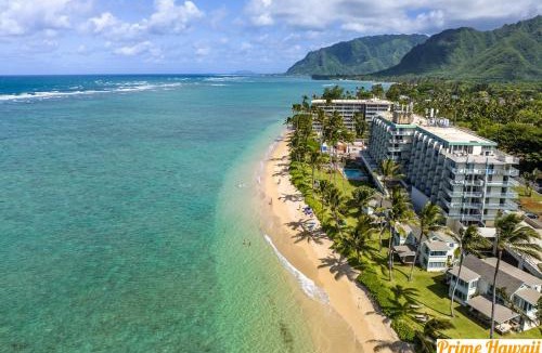 Hauula House | Luxury One-Bedroom Apartment with Ocean View
