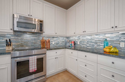 Kulalani Condo | Luxury + Privacy Sleeps 8 Beach Club Access