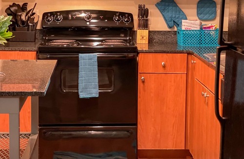 North Burnet Apartment | Luxury Style 1-bedroom 1-bathroom located at The Domain