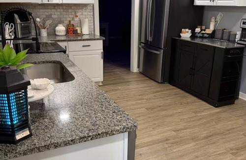 Lawrenceville House | Luxury Suite - Pool & Playground - Pets -Events