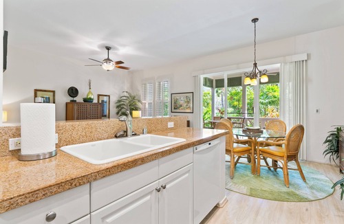 Ko Olina House | Luxury Townhouse Suite at Ko Olina lagoon beach this is The Coconut