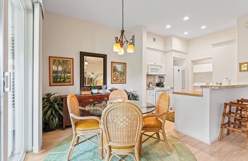 Ko Olina House | Luxury Townhouse Suite at Ko Olina lagoon beach this is The Coconut