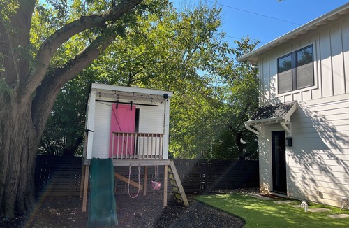 Charlotte House | Luxury Tree House Suite