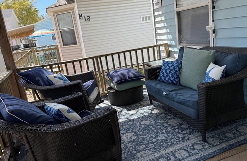 Myrtle Beach Cottage | M7 Starfish Hideaway 2-bedroom in Ocean Lakes close to Sandy Mart & Water Park!