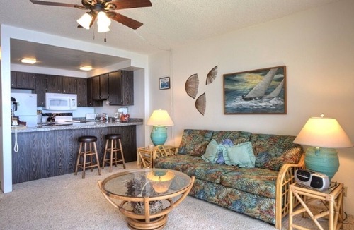 Maalaea Condo | Maalaea Kai 316 1 Bedroom Condo by RedAwning