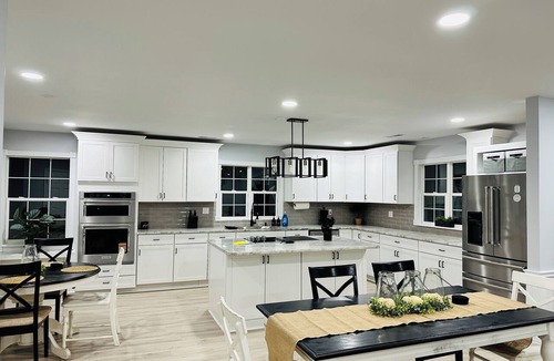 Conway House | Magnolias & Moonlight - 7 min from Downtown Conway