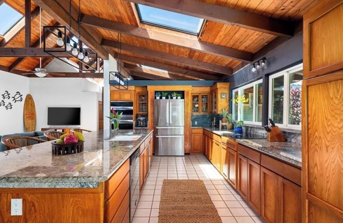 Honaunau-Napoopoo House | Maka Nui Estate private, family style home , newly renovated