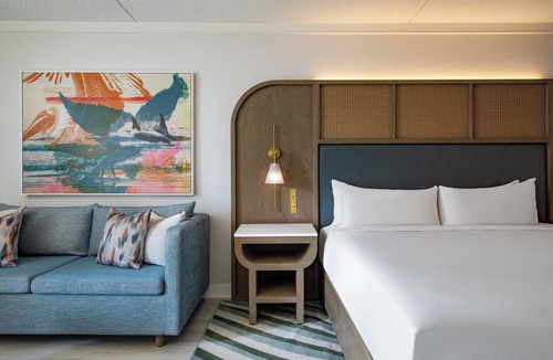 Shipyard Plantation Hotel | Making The Best Memories Along The Way! Beachfront, Close to Chaplin Park