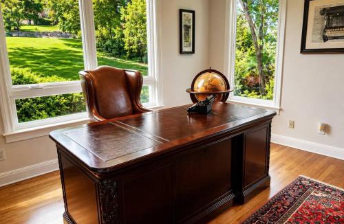 Austin House | MANTLE