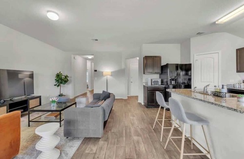 Austin House | Marbella Lane - Polished 3BR Home in Austin TX