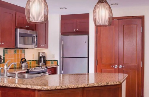 Ko Olina Resort | Marriott's Ko Olina Beach Club Resort 2-br Ocean View Dec 20 - 27 2025, 7 nights