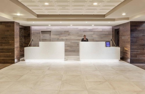 Hitch Village - Fred Wessels Homes Hotel | Marriott Savannah Riverfront