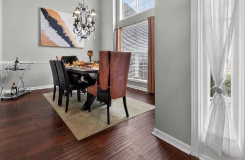 McDonough House | Master Suite with Private Jacuzzi Tub