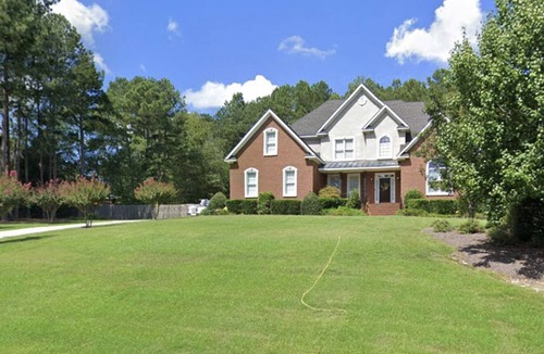 Evans House | Masters Rental 2023 with Pool in Gated Community