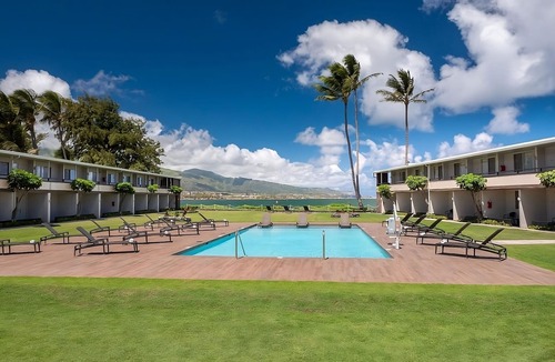 Kahului House | Maui Dream! 4 Units w/Garden Views, Minutes to Maui Nui Botanical Gardens!