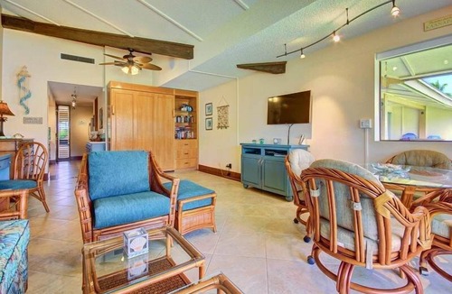 Kaanapali Condo | Maui Kaanapali Villas Ocean View Studio in Emerald Bldg Sleeps 3 guests