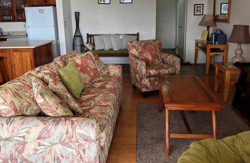 Kihei Condo | Maui Sunset 221B~ Beautiful 2 BR, 2 BA, with Wonderful Ocean Views!