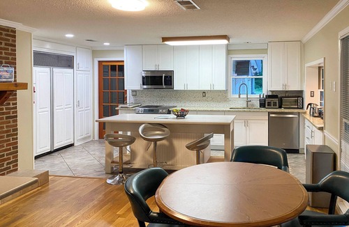 McDonough House | McDonough Getaway w/Private Lake on 24 Acres