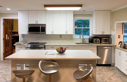 McDonough House | McDonough Getaway w/Private Lake on 24 Acres