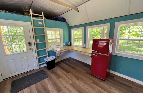 Nallen Cabin | Meadow Riverfront Cabin